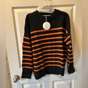 Anraebess Amazon Small Oversized Black & Orange Striped Sweater Acrylic/Rayon